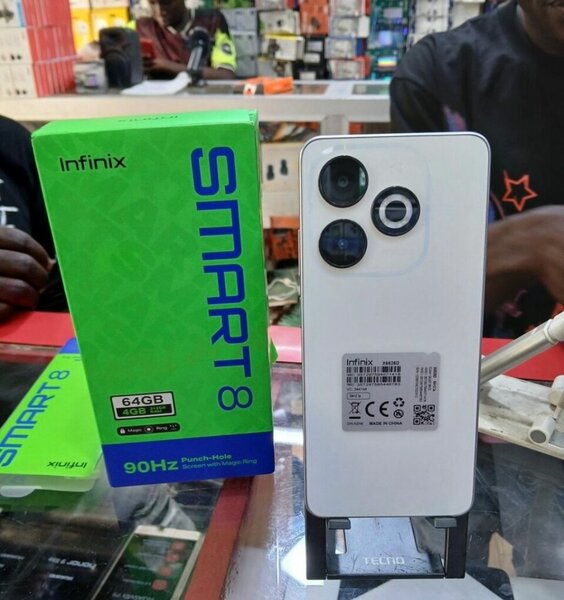 Infinix SMART 8 - 64GB, 4GB RAM