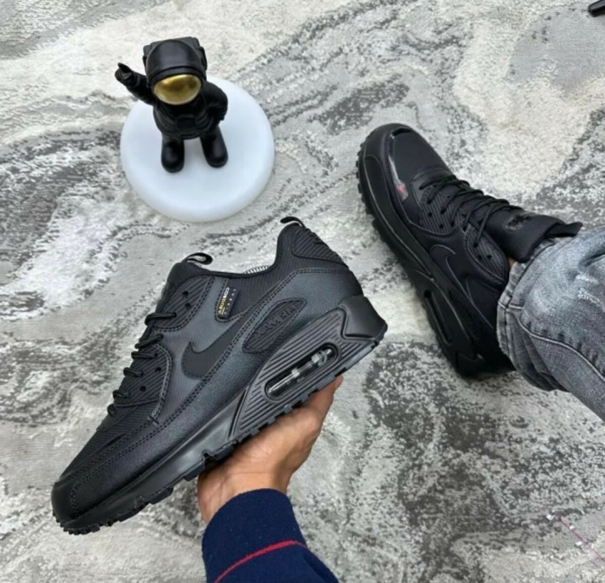 NIKE AIRMAX BLACK