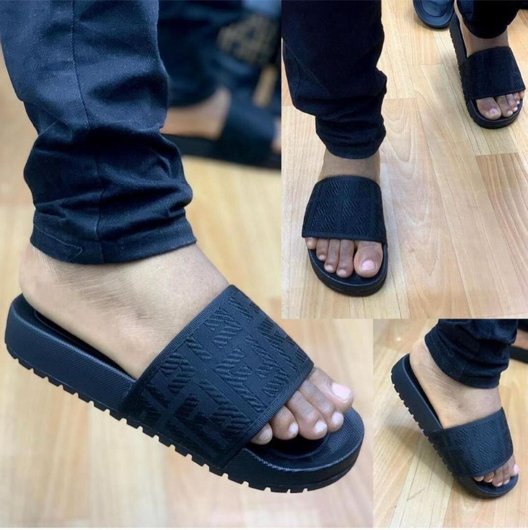 Quality FENDI slippers