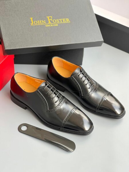 Solid Leather Formal Shoes