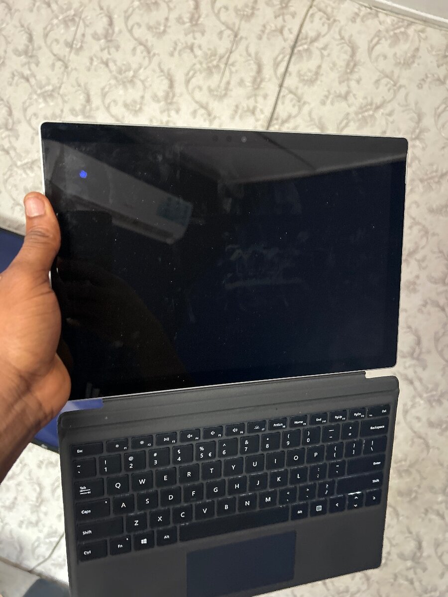 Microsft surface laptop