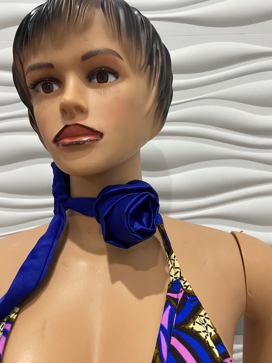 Neck chocker 4pcs (red,blue,pink,black)100gh