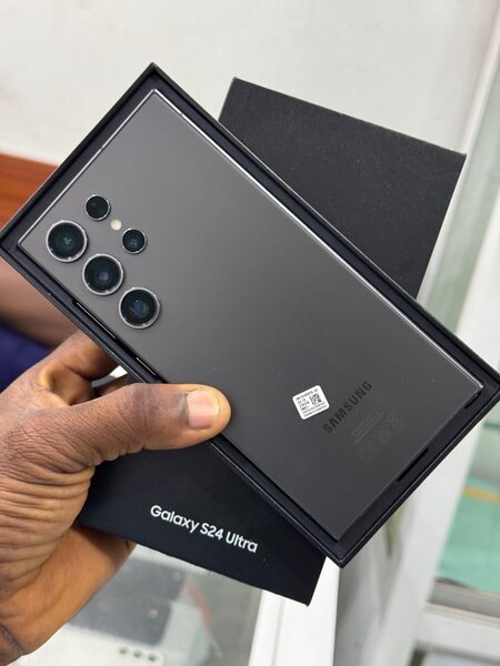 Galaxy Samsung S24 ultra 256