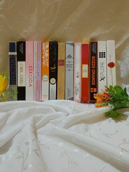 Collection de parfums variés