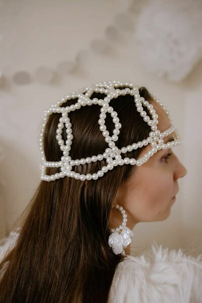 Coiffe en perles élégante