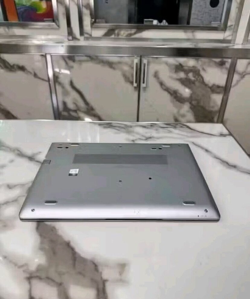 Ordinateur portable HP élégant