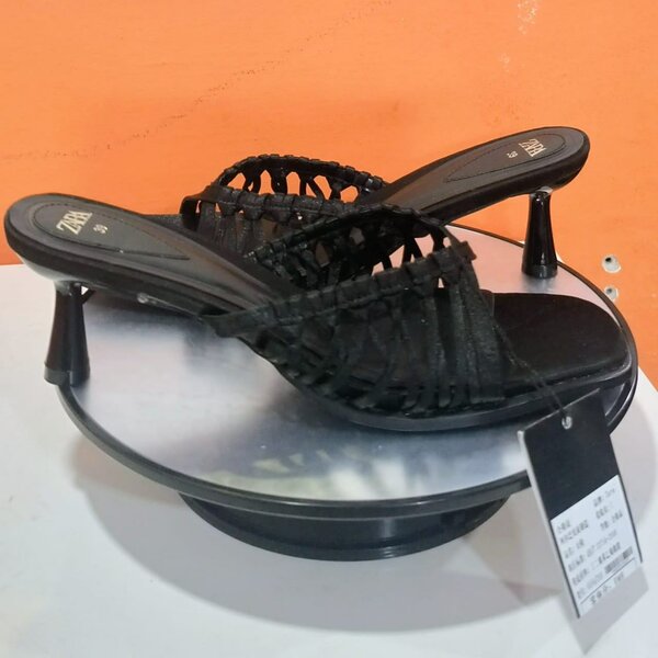 Sandales à talons élégantes