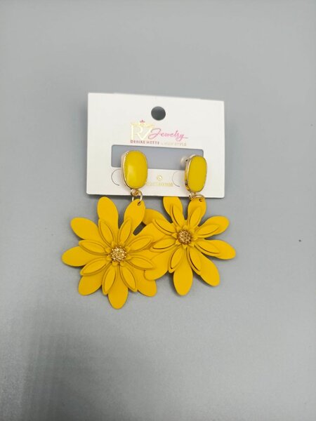 Flower earrings
