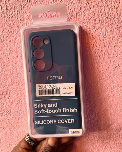 Coque Douce Tecno spark 40pro+