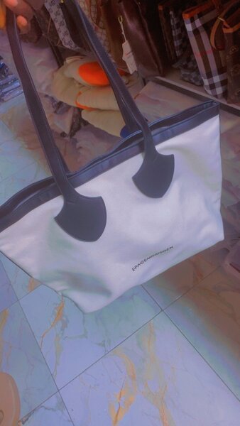 Sac fourre-tout élégant