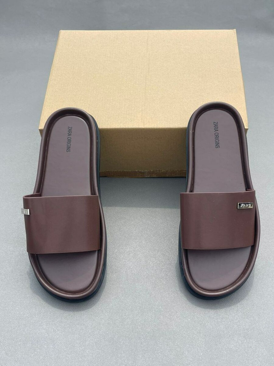 Sandales marron ZARA