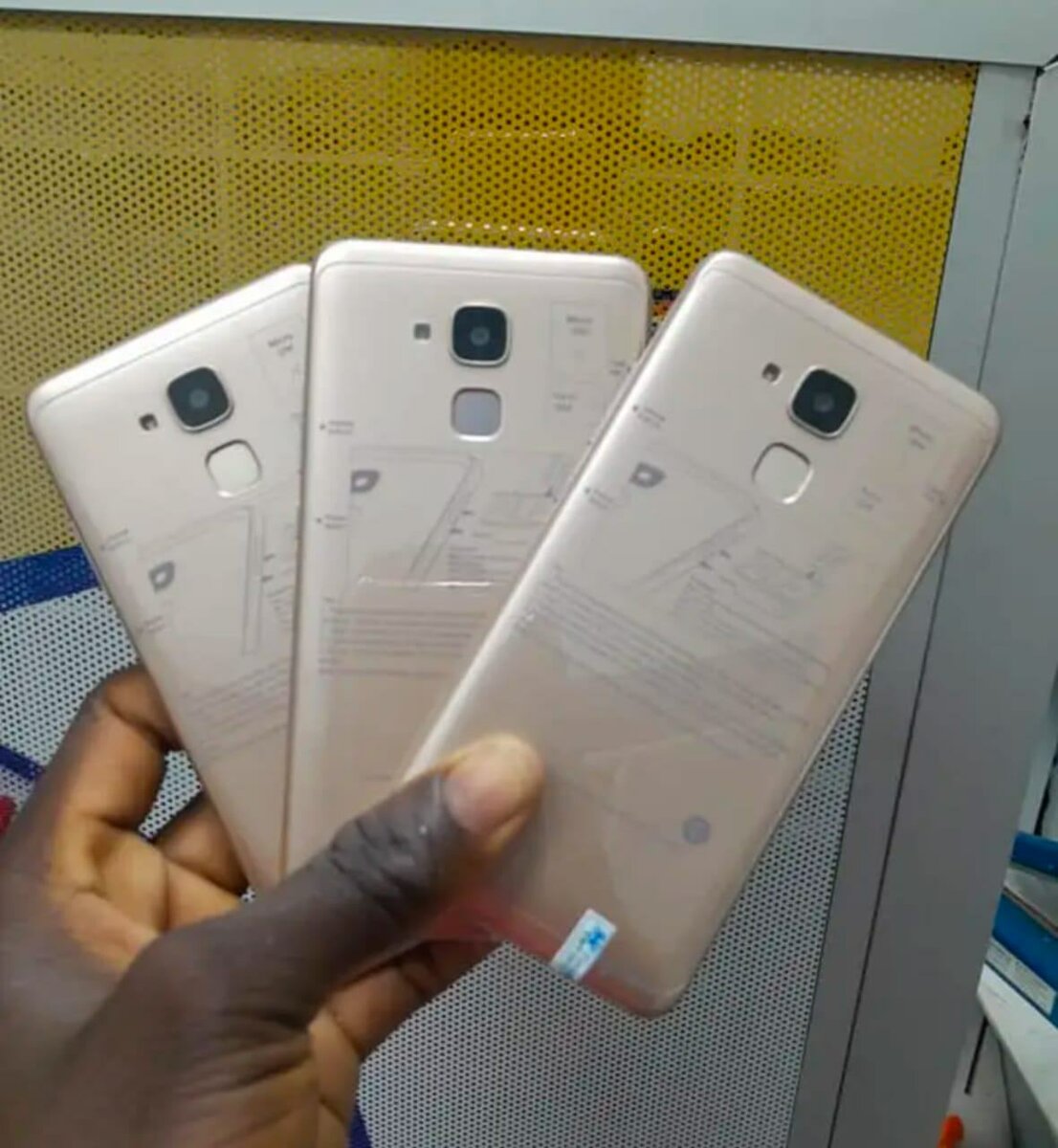 HUAWEI 5C CASI NEUF 64GB.