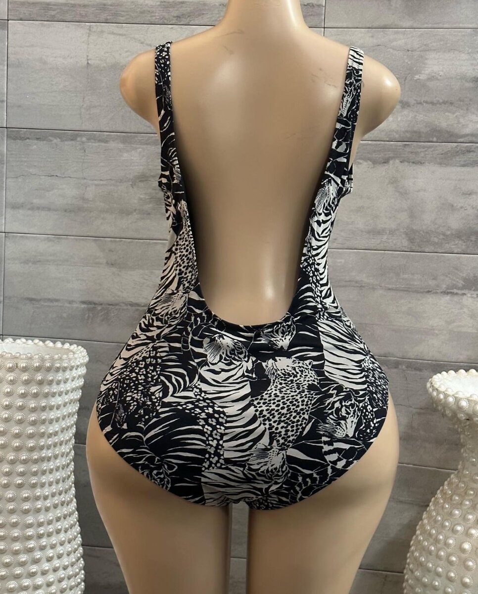 Ladies thrift swimsuit