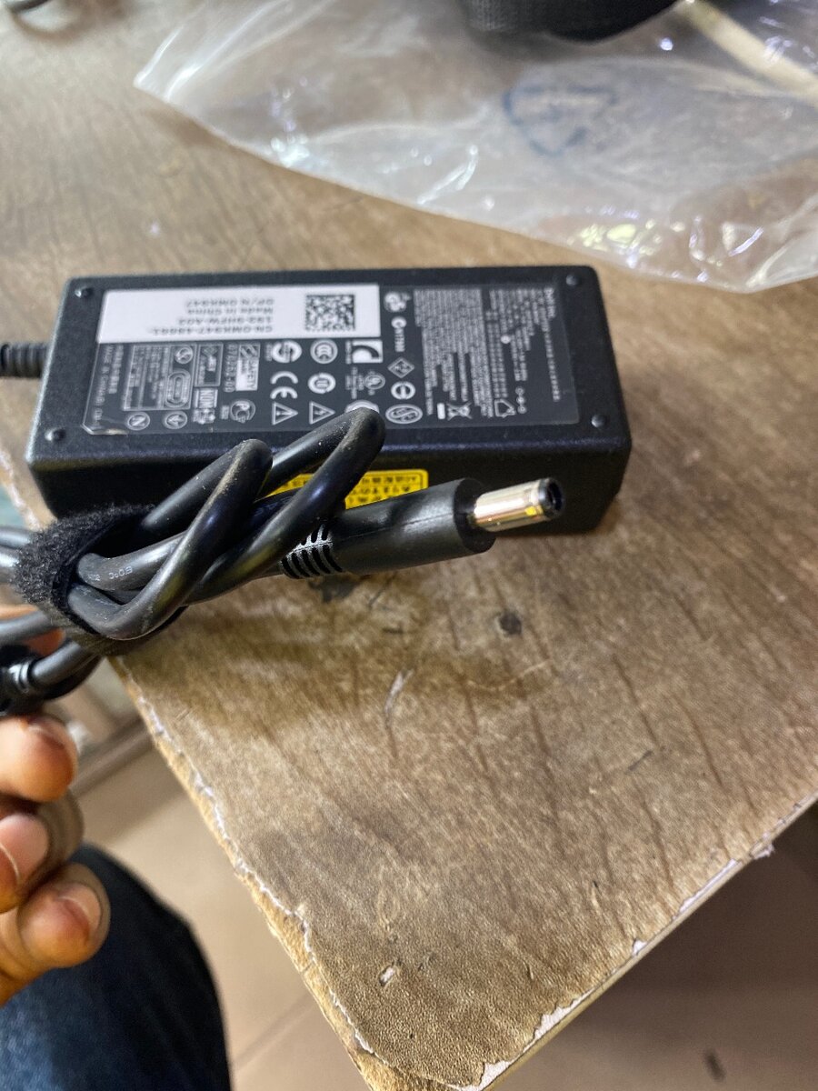 Dell small mouth adapter