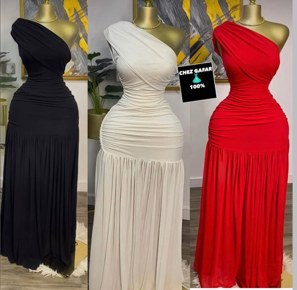 Robe longue asymétrique bleue