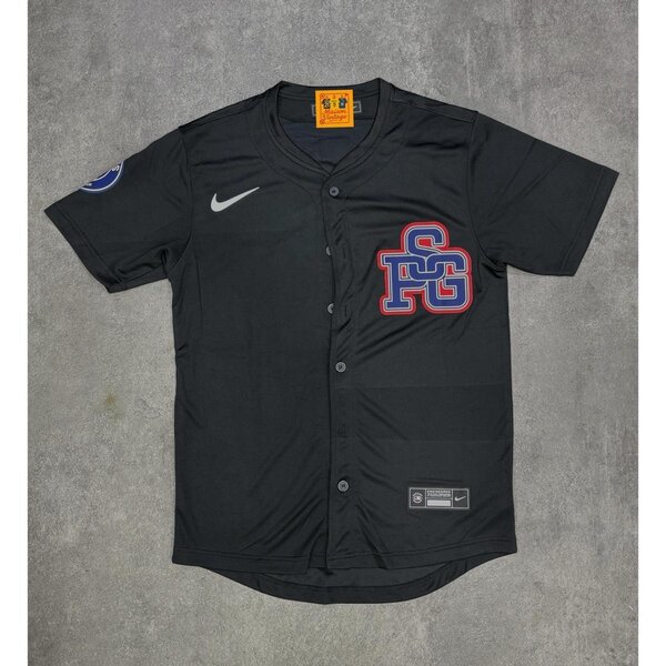 Maillot de baseball tendance