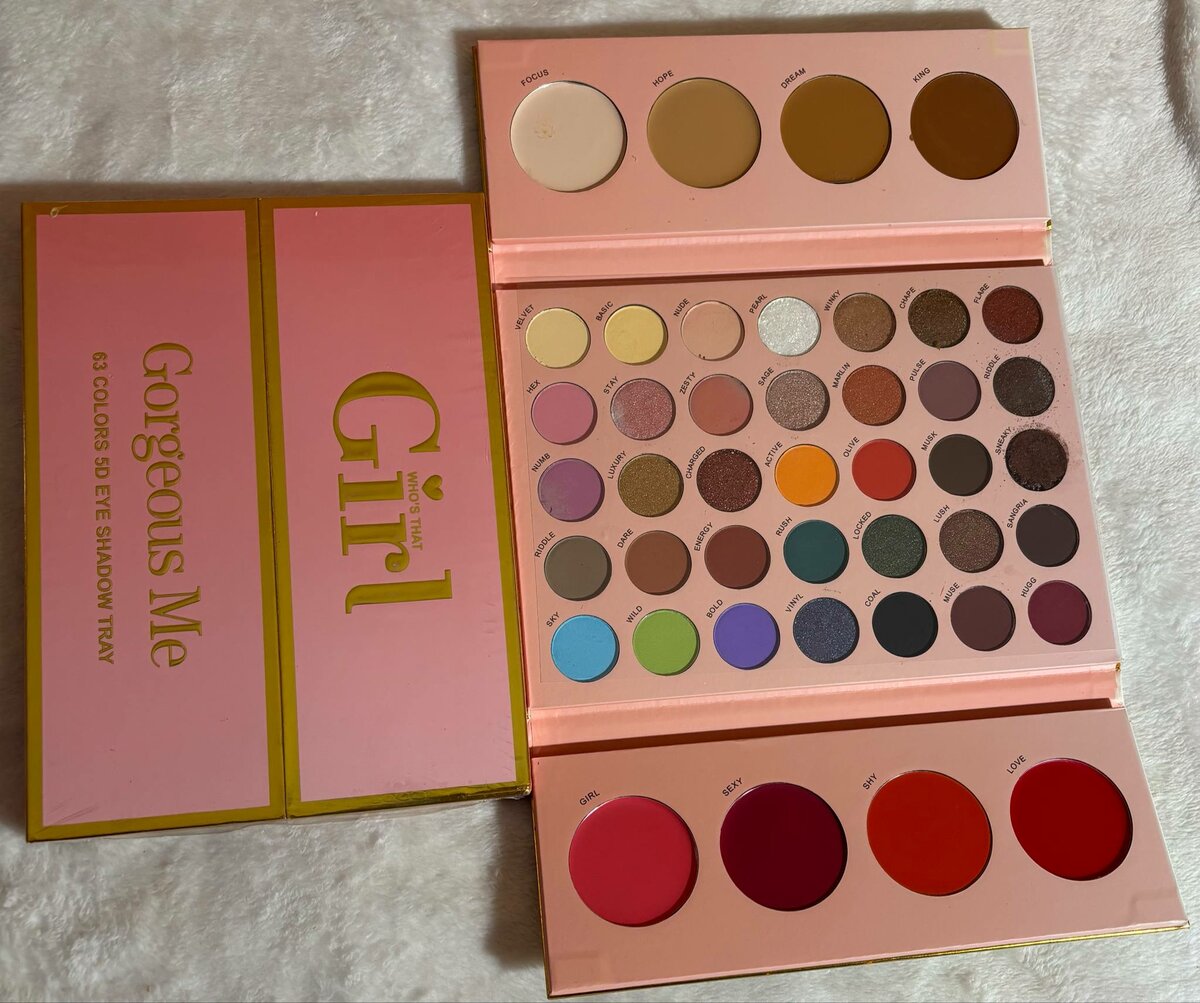 Palette de Maquillage 63 Couleurs