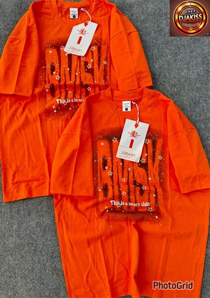 T-shirt orange avec imprimé