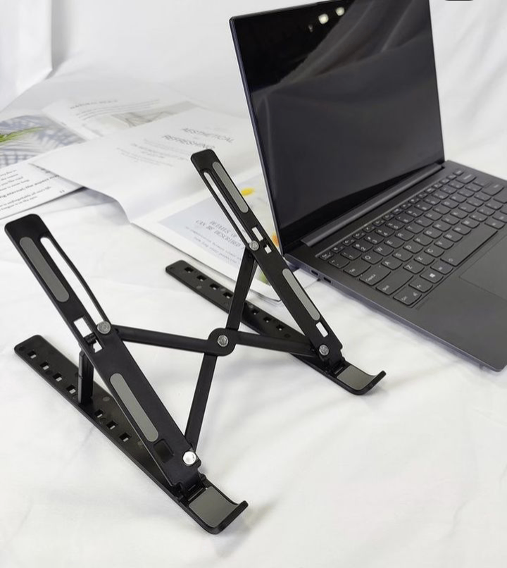 Aluminum laptop stand
