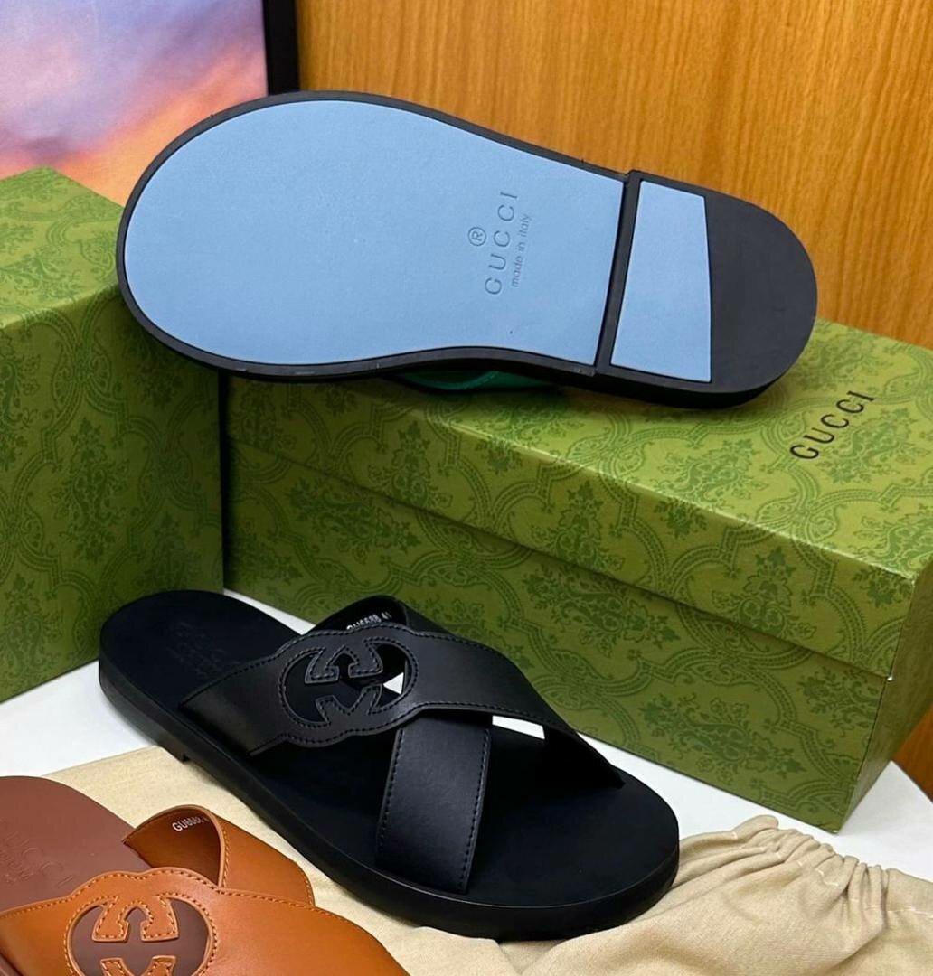 Gucci slippers
