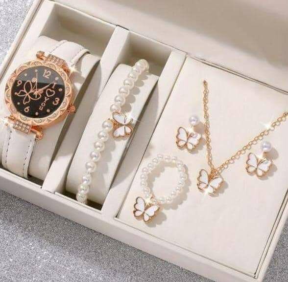 Montres élégantes et bijoux