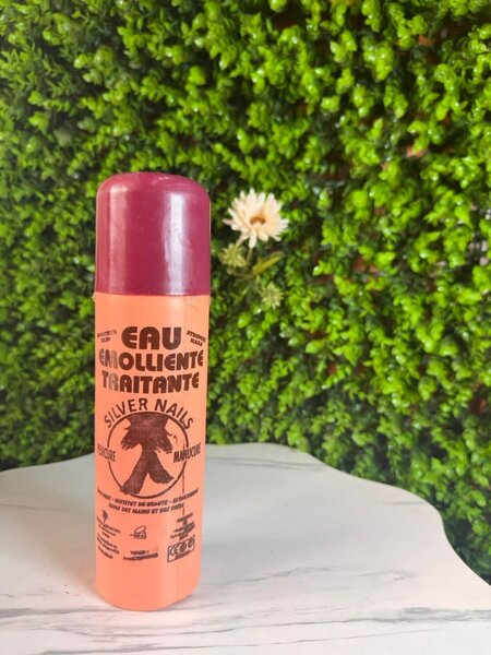 Eau Emolliente Traîtante Silver Nails