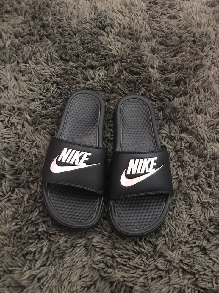 Claquettes Nike confort