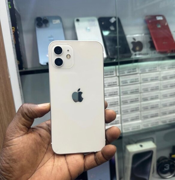 iPhone 12 Blanc 64GB