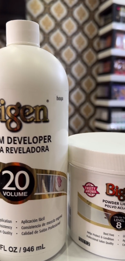 Bigen powder lightener.  ✅lifts up to level 8