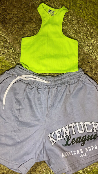 Ensemble sportif femme fluo