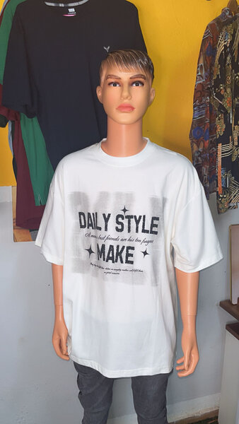 T-shirt blanc imprimé tendance