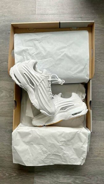 Baskets blanches sport tendance