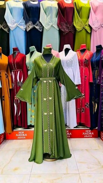 Abaya élégante verte