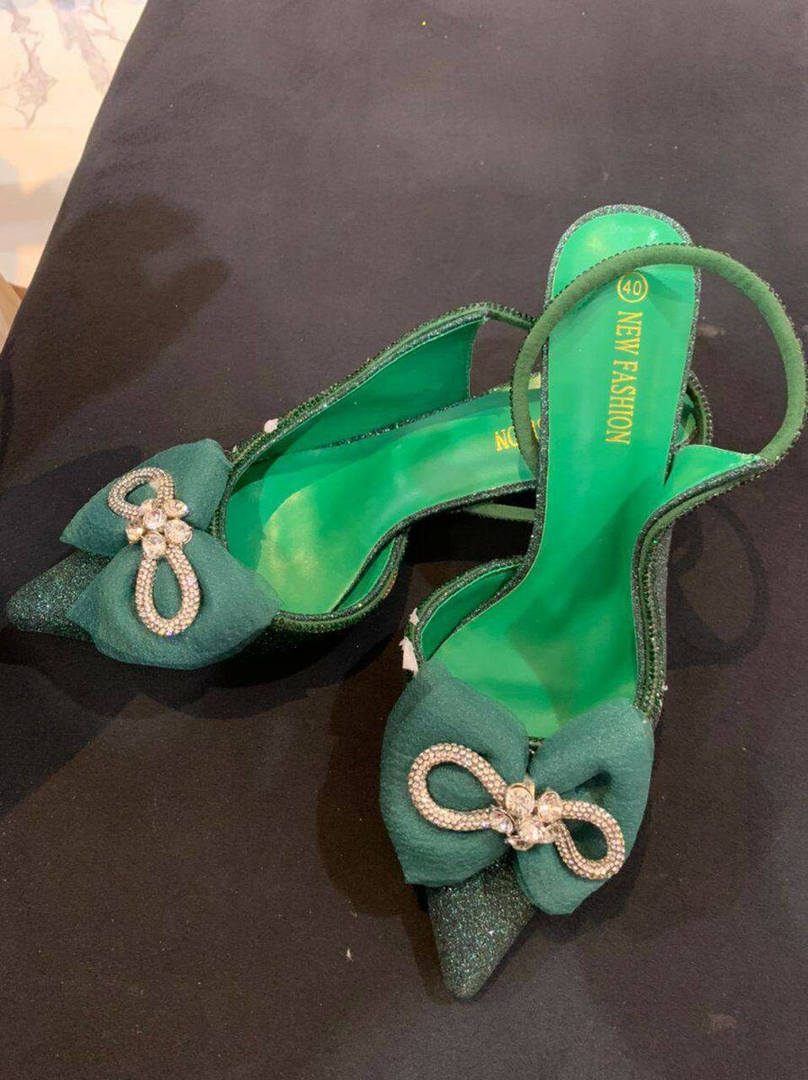 Gorgeous ladies heels