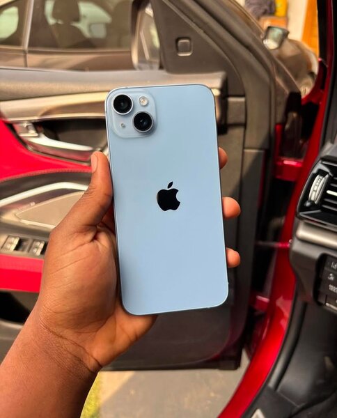 iPhone 14 Plus 256 E-Sim unlocked