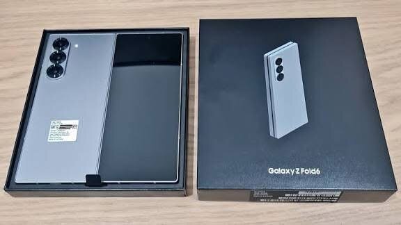 Samsung Galaxy Z Fold 5G