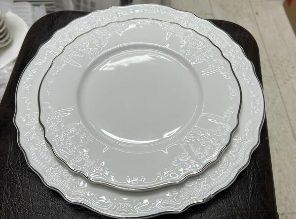 Для подачи тарелка