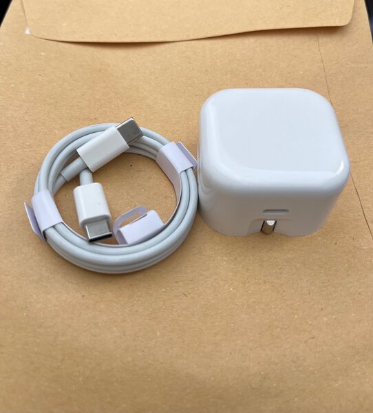 Type C to Type C Charger