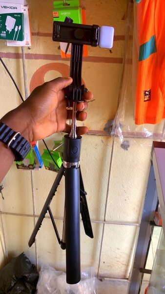 Trépied Selfie Stick Bluetooth