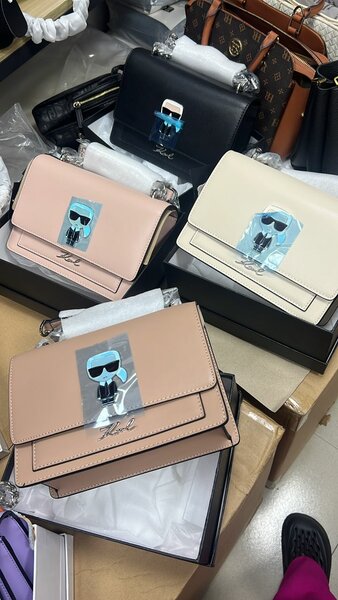 Sac à bandoulière élégant