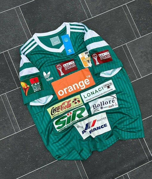 Maillot de Football Vert Sponsorisé