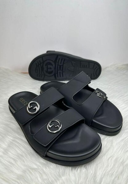 Sandal