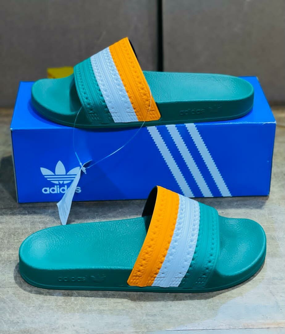 Adidas Claquettes Colorées