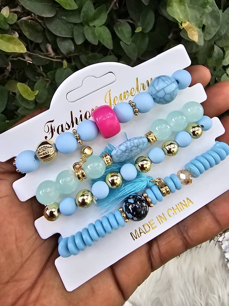 Bracelets en perles colorées