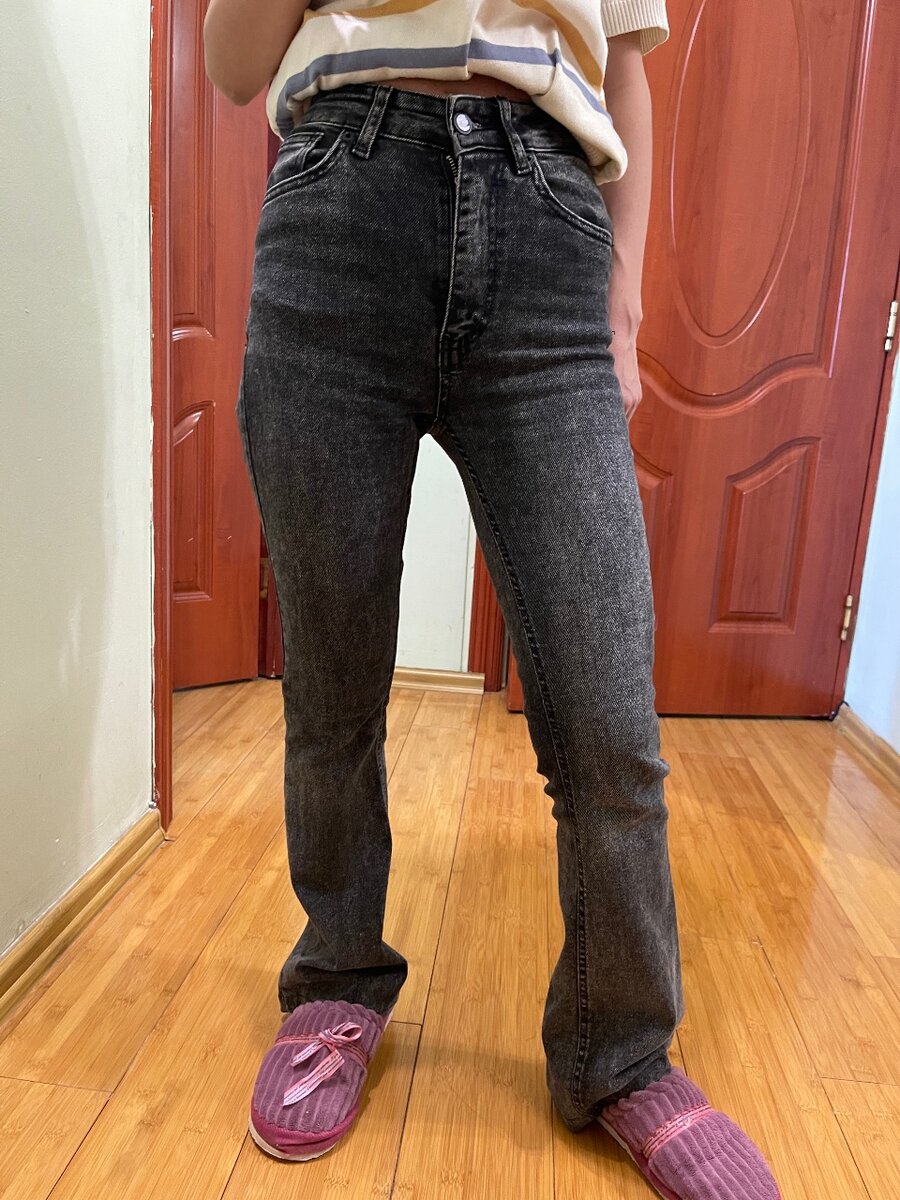 Милые черные Джинсы