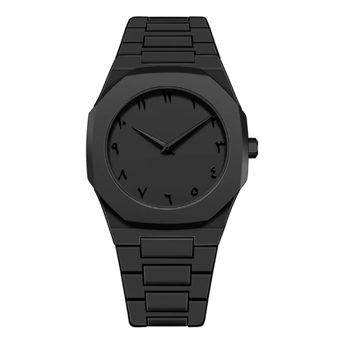 Montre noire style moderne