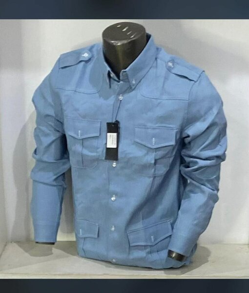 Chemise à poches tendance homme