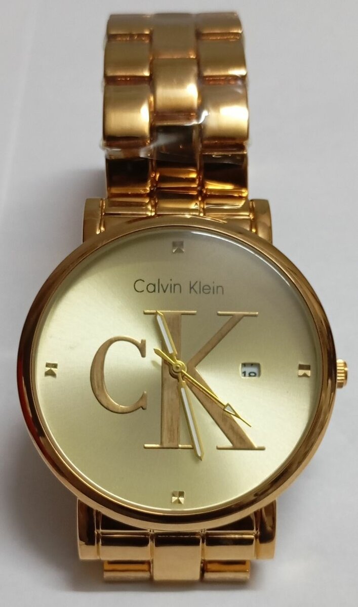 Montres élégantes pour femmes