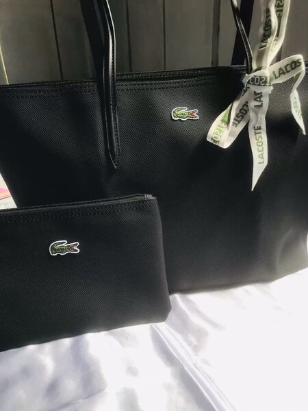 Sac Lacoste avec pochette