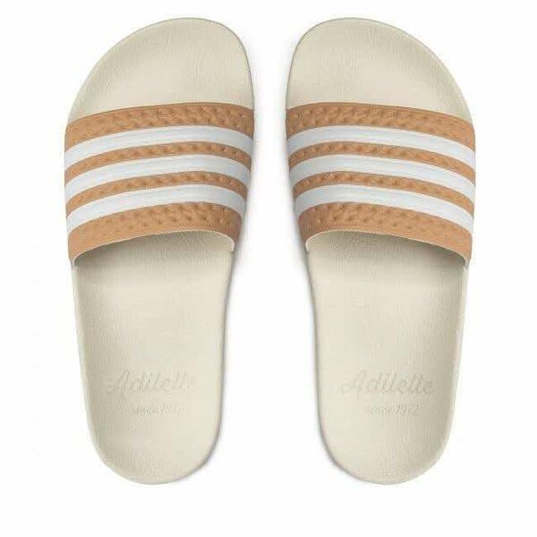 Claquettes confortables tendance